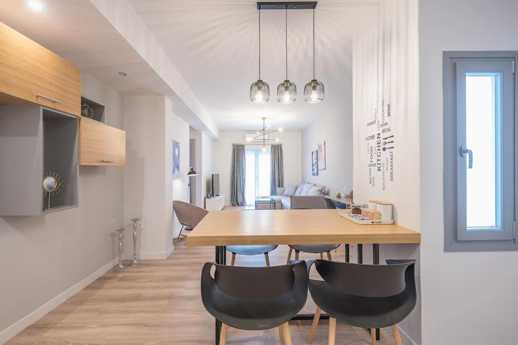 Superior & Spacious Apartment *